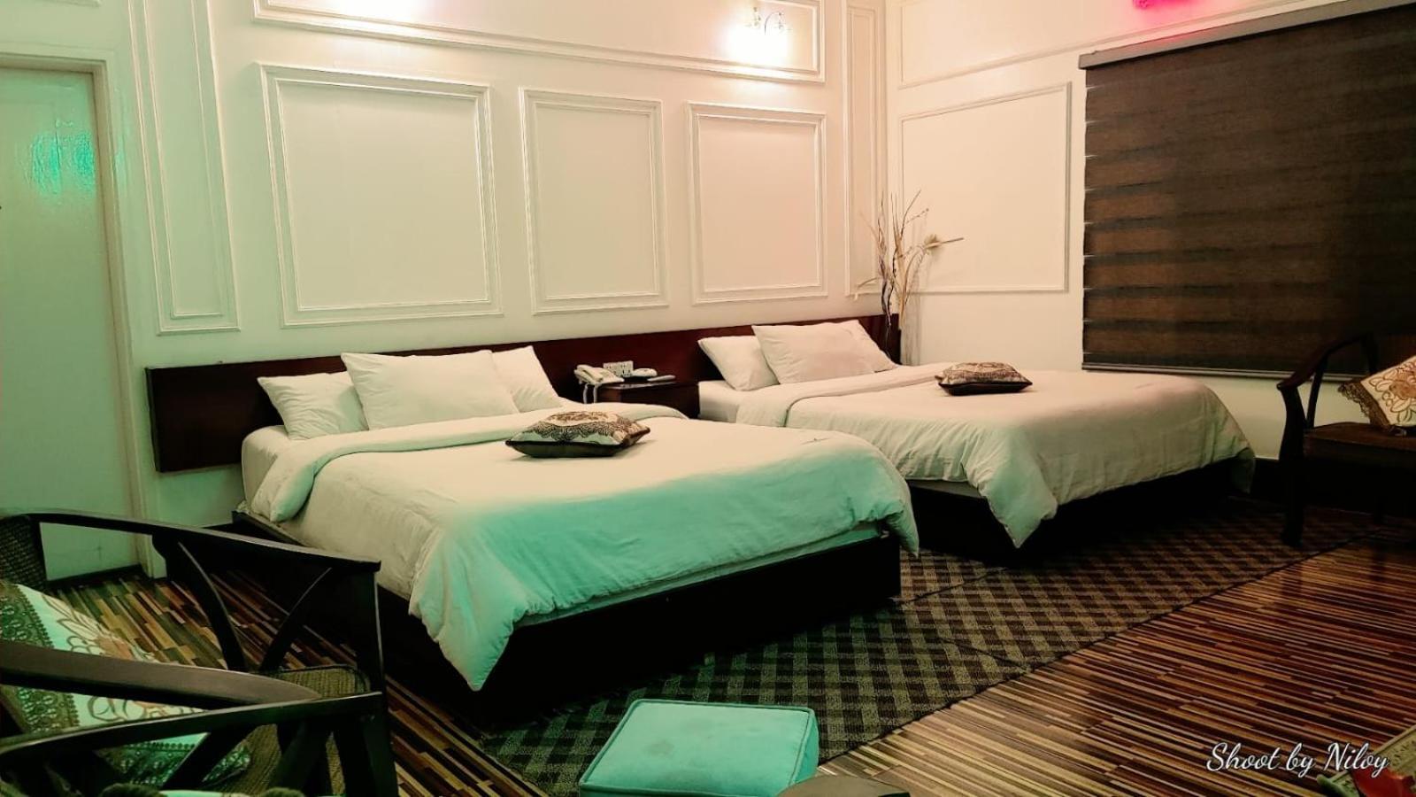 Rezala Restaurant And Residence Dhaka Esterno foto
