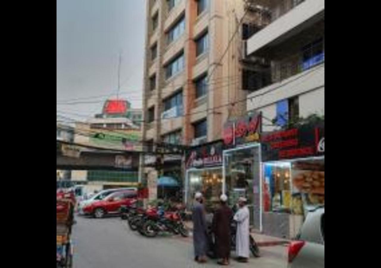 Rezala Restaurant And Residence Dhaka Esterno foto